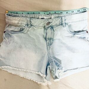 Zara Light Blue Denim Shorts Size 8 / 40 VGUC